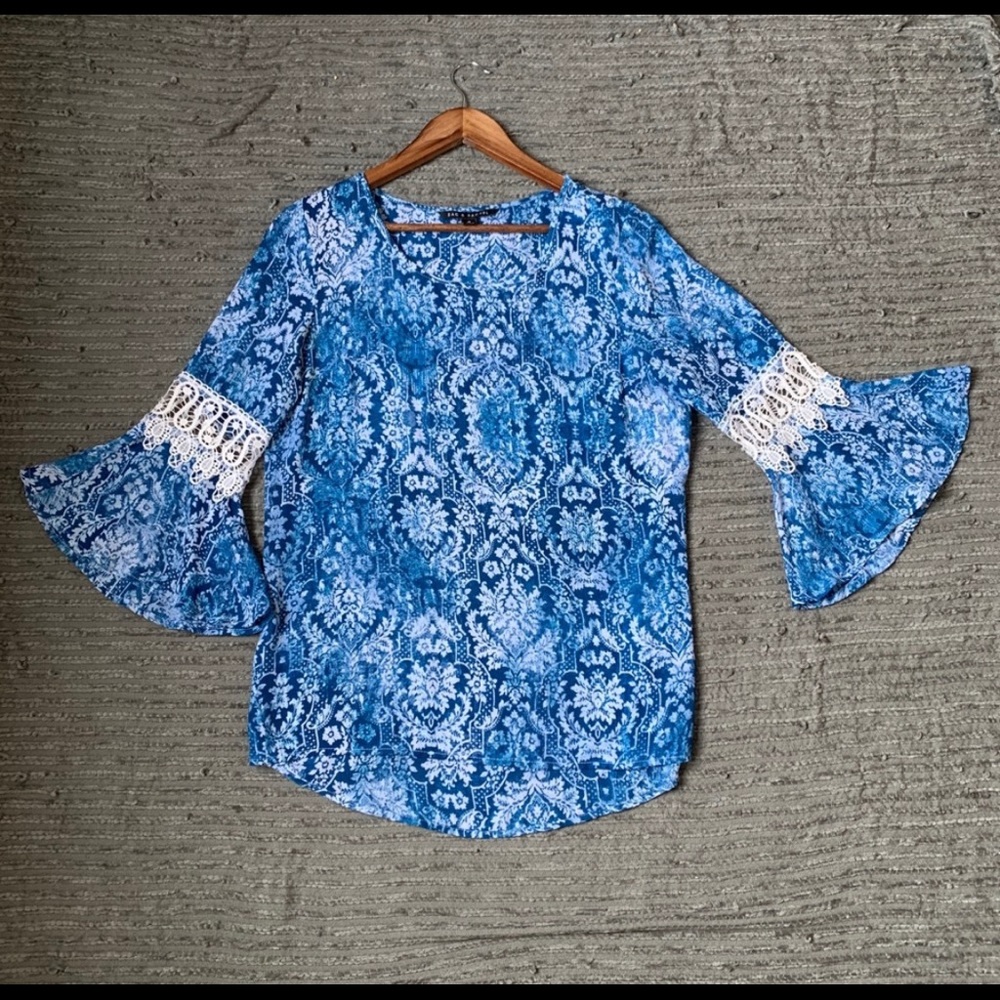 ZAC & RACHAEL bell sleeve lace top size M - Picture 9 of 15
